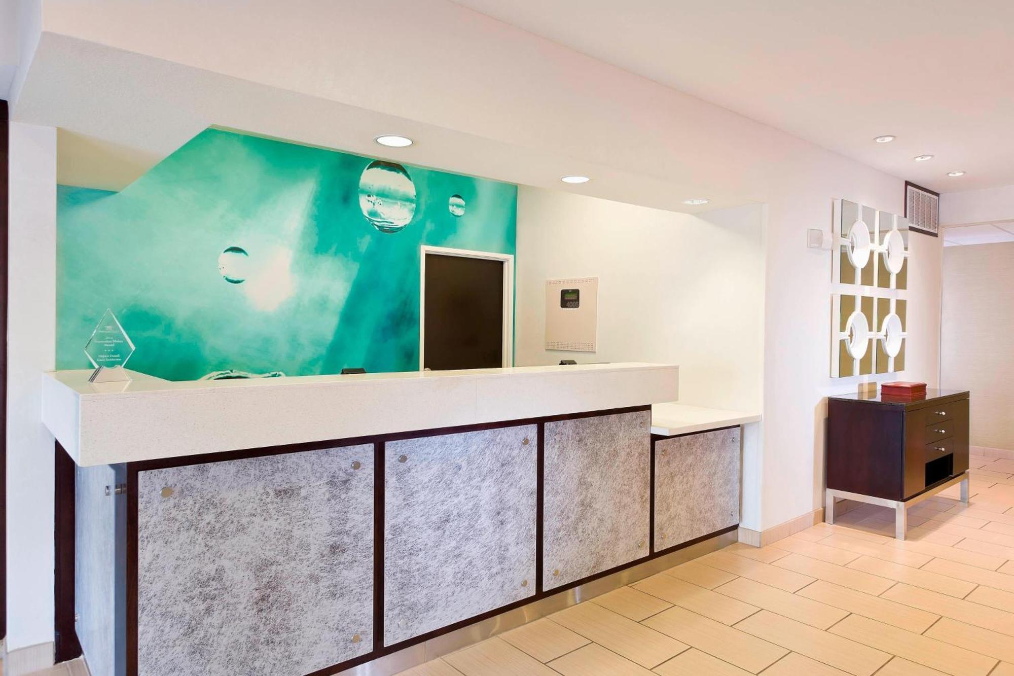 Springhill Suites Phoenix North Exterior photo